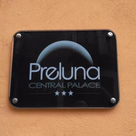 Preluna Palace Konukevi