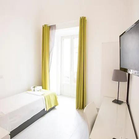 Konukevi Preluna Palace 3*